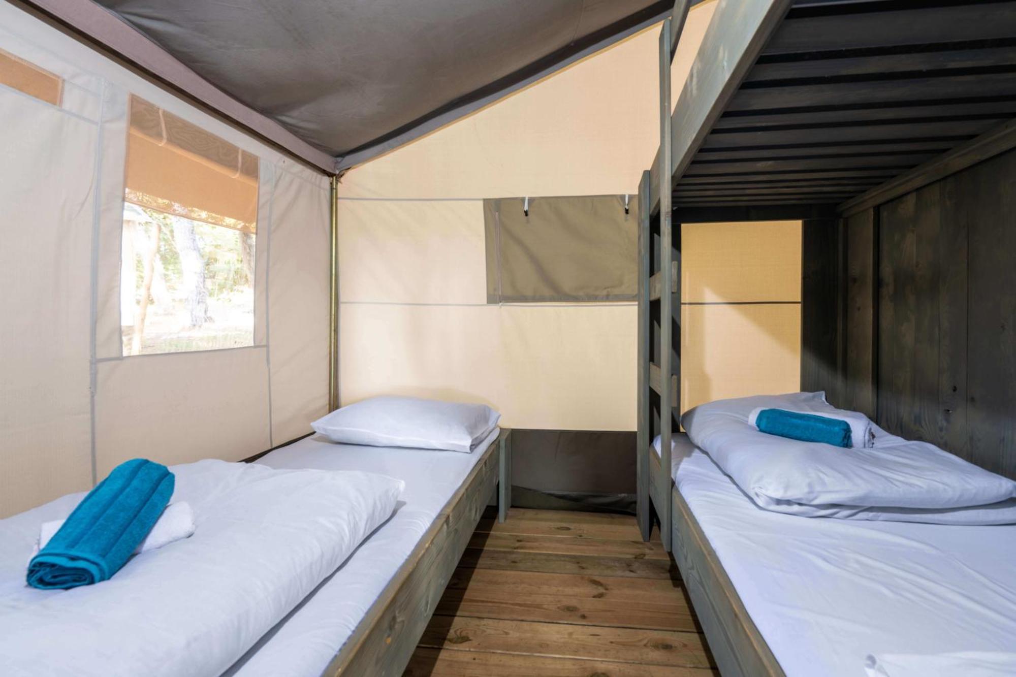 Koversada Camping Resort 브르사르 객실 사진